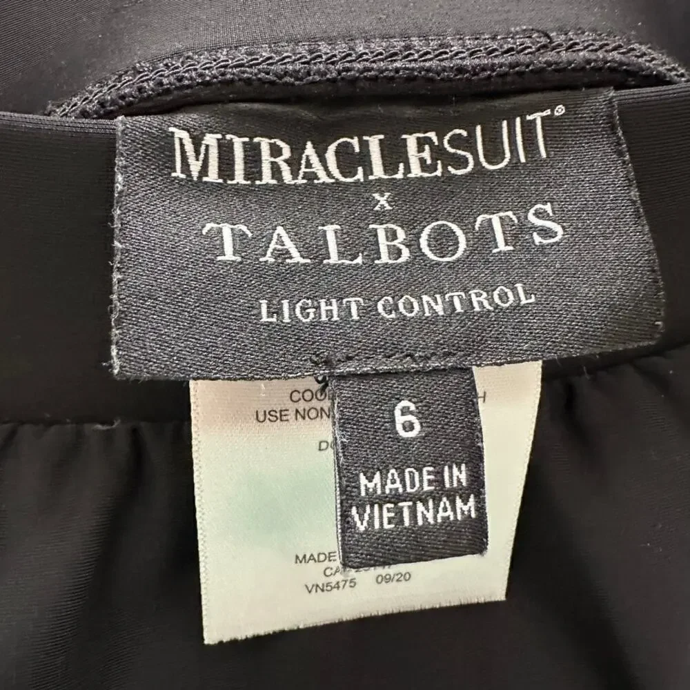 Miraclesuit X Talbots Skirt Swim Bottom Women's 6 Black Light Control Stretch‎